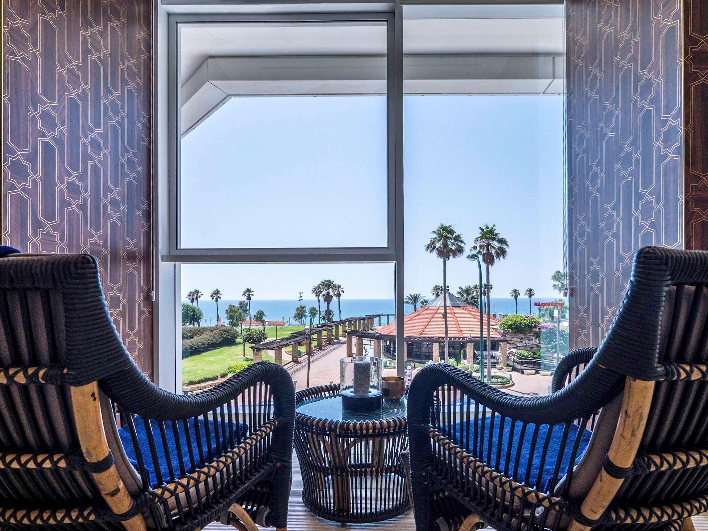 David Tower Hotel Netanya By Prima Hotels - 16 Years Plus ภายนอก รูปภาพ View from the lobby